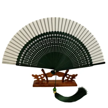 Винтажный шелковый веер 21 см, портативный китайский маленький шелковый веер Hanfu, китайские женщины Выгравируют Бамбуковый ручной складной веер Abanicos Para Boda