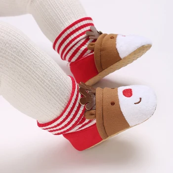 Рождественские носки для новорожденных в полоску с рисунком оленя, нескользящие мягкие носки на щиколотках, тапочки для ползания, ходьбы